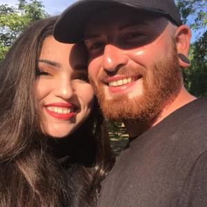 Meet your Posher, Levi